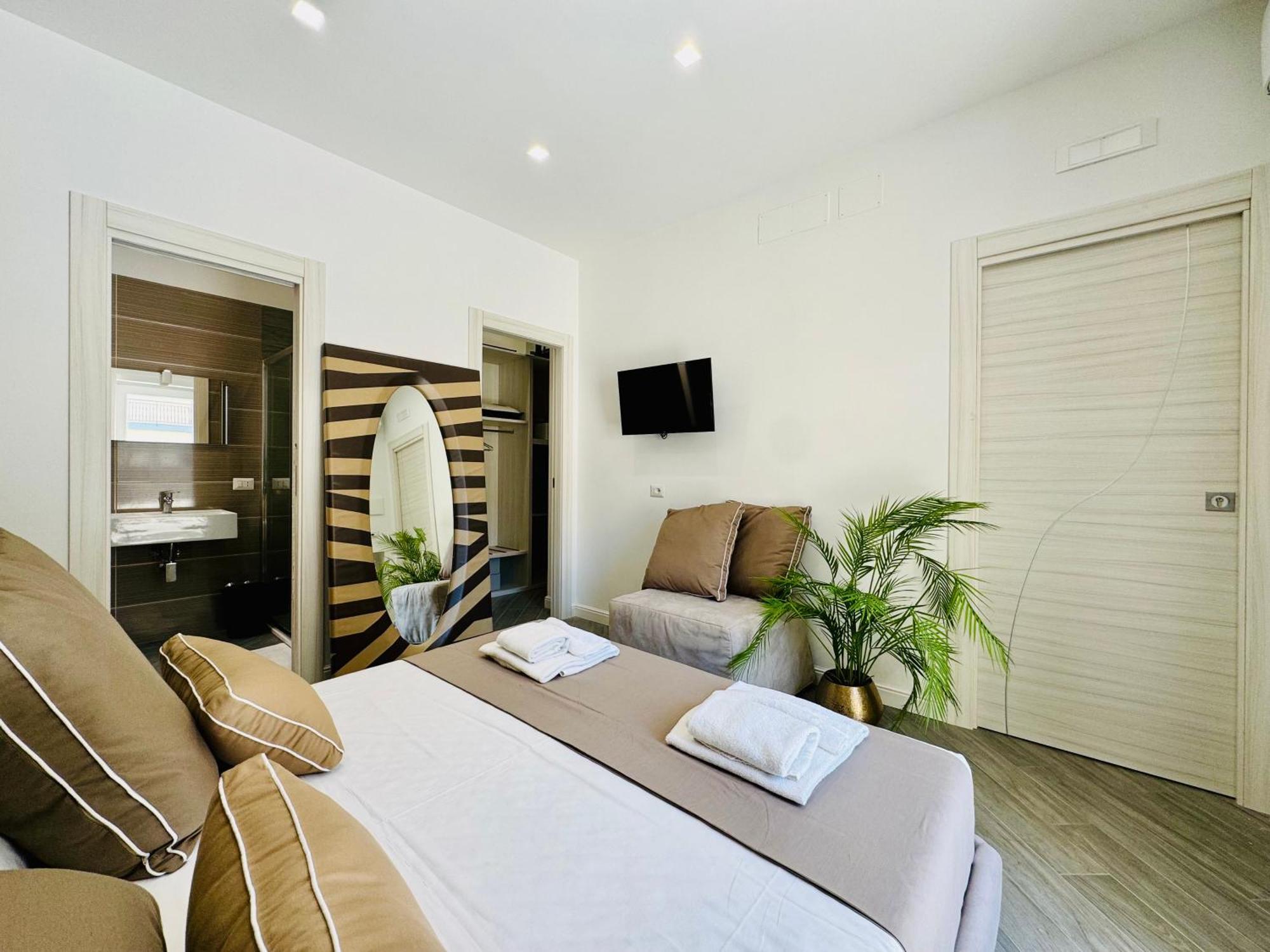Yourhome - Santa Lucia Rooms 索伦托 外观 照片