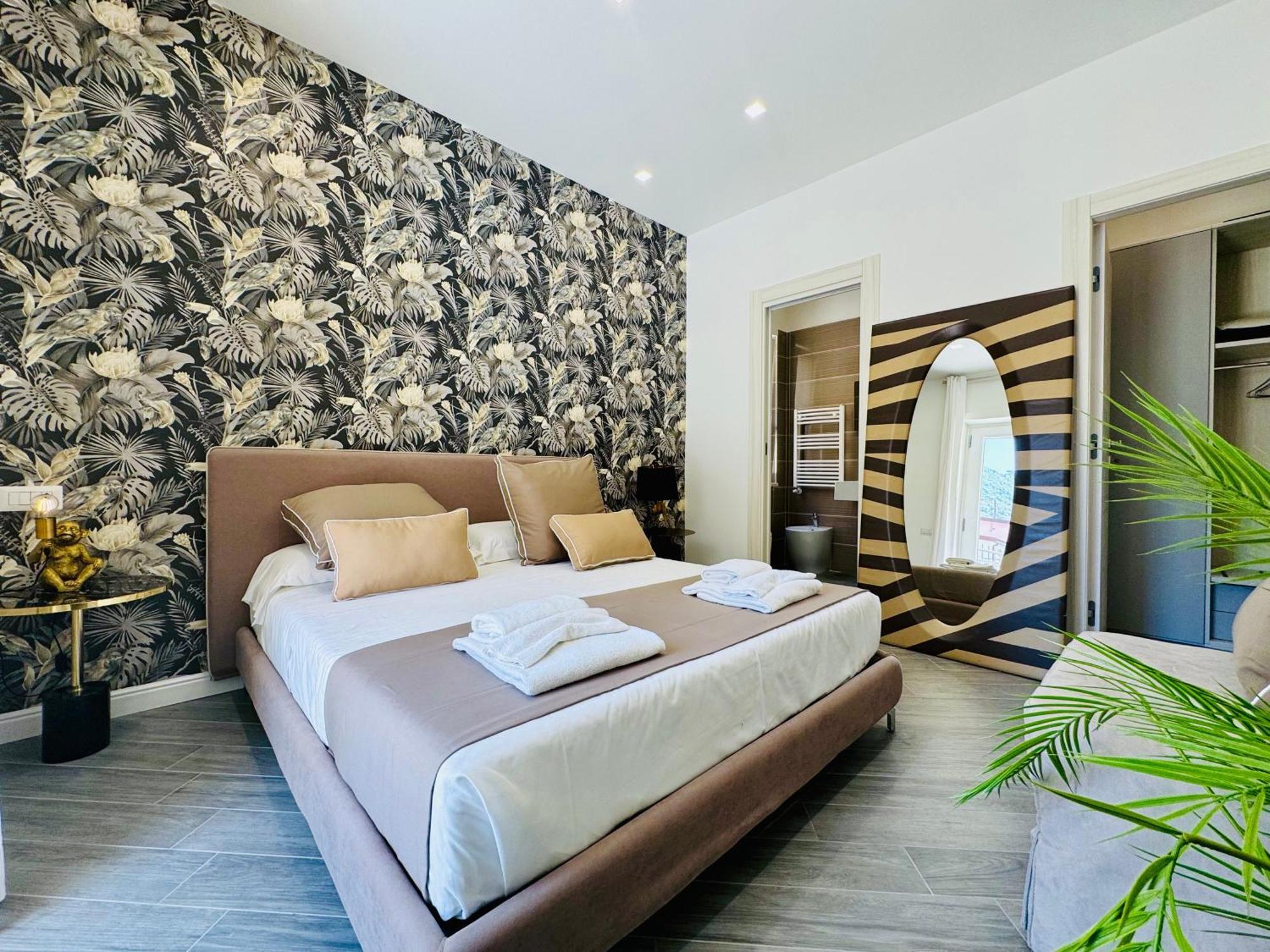 Yourhome - Santa Lucia Rooms 索伦托 外观 照片