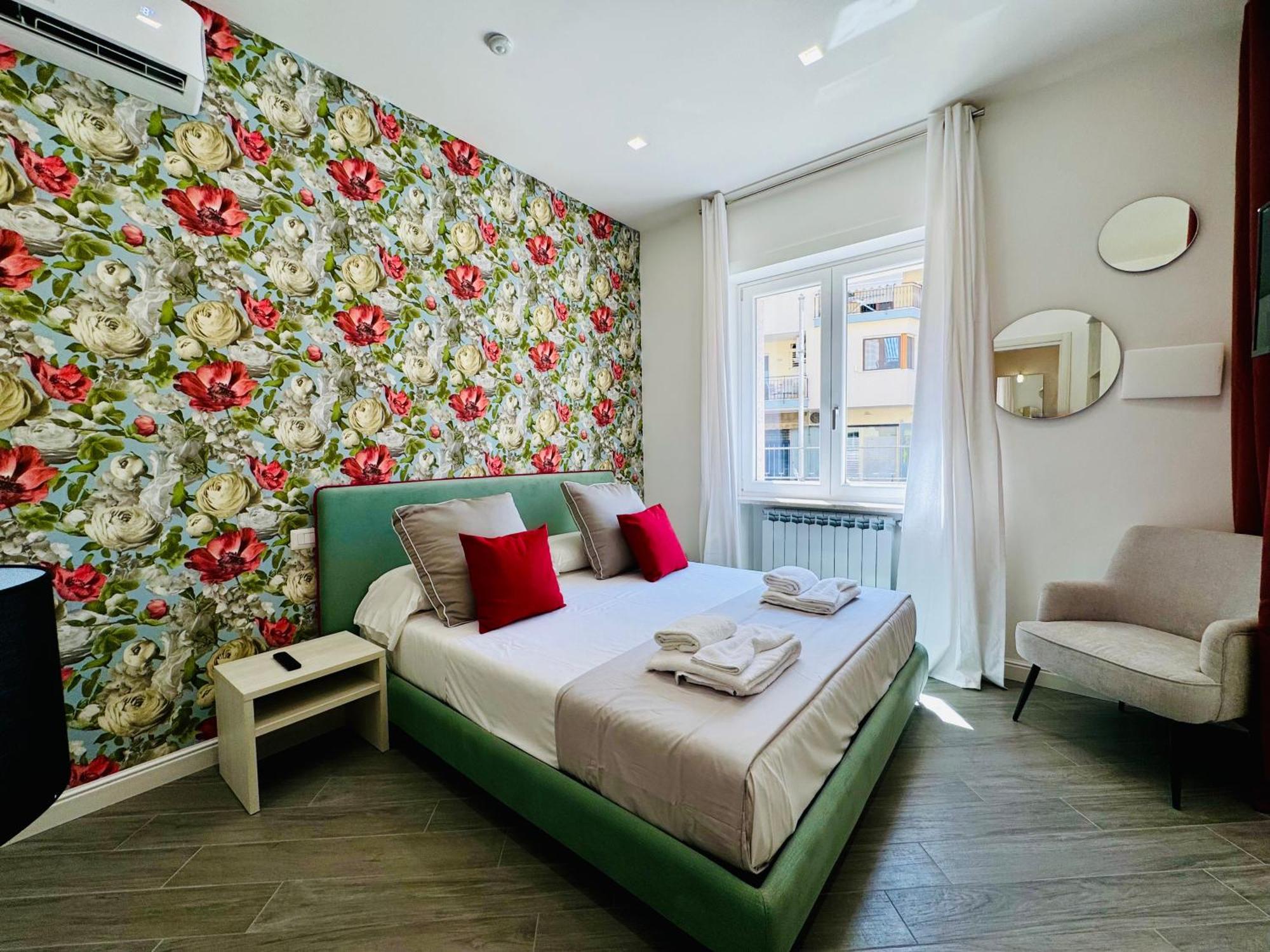 Yourhome - Santa Lucia Rooms 索伦托 外观 照片