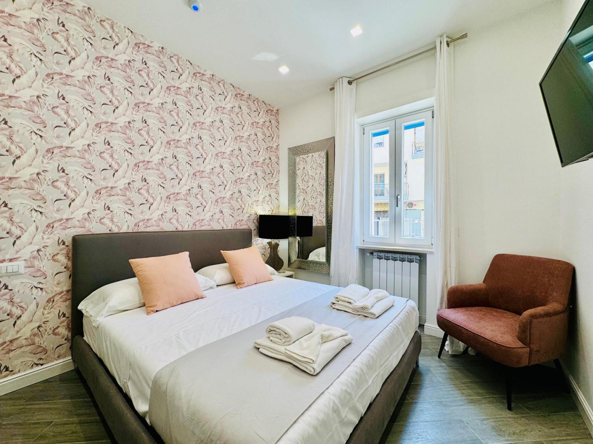 Yourhome - Santa Lucia Rooms 索伦托 外观 照片